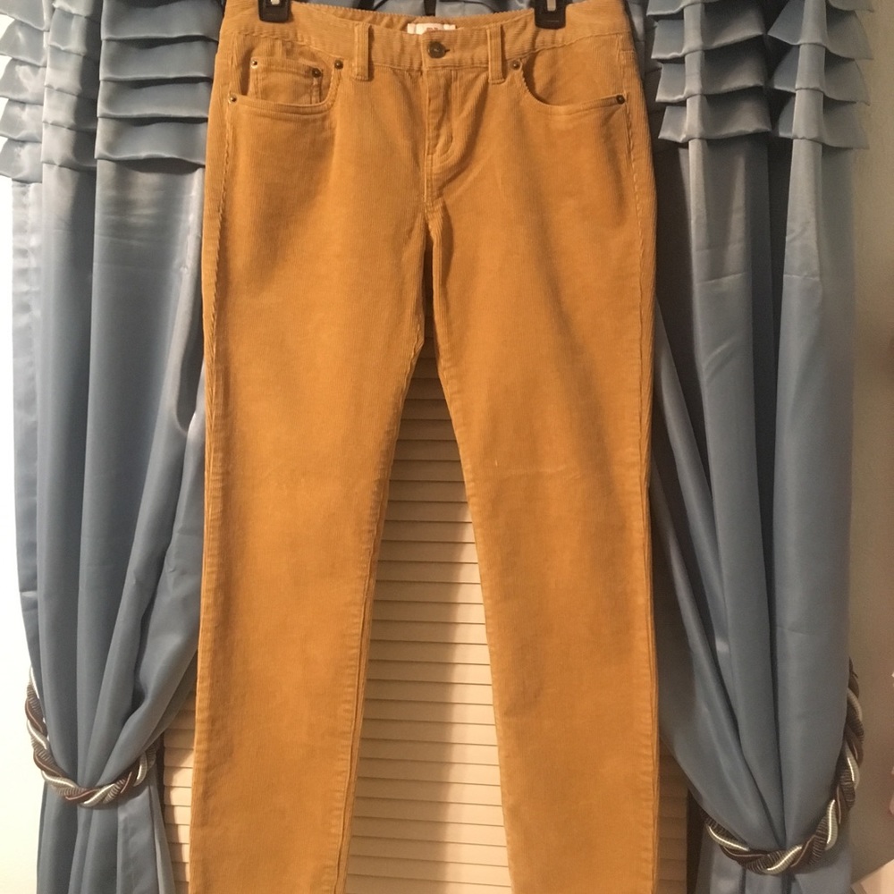 NWT Vineyard Vines skinny corduroy pants